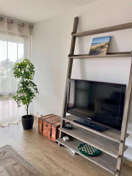 T3 - Centre - 75M2 - 2 Sdb - Parking - Calme Apartment Англе Екстериор снимка